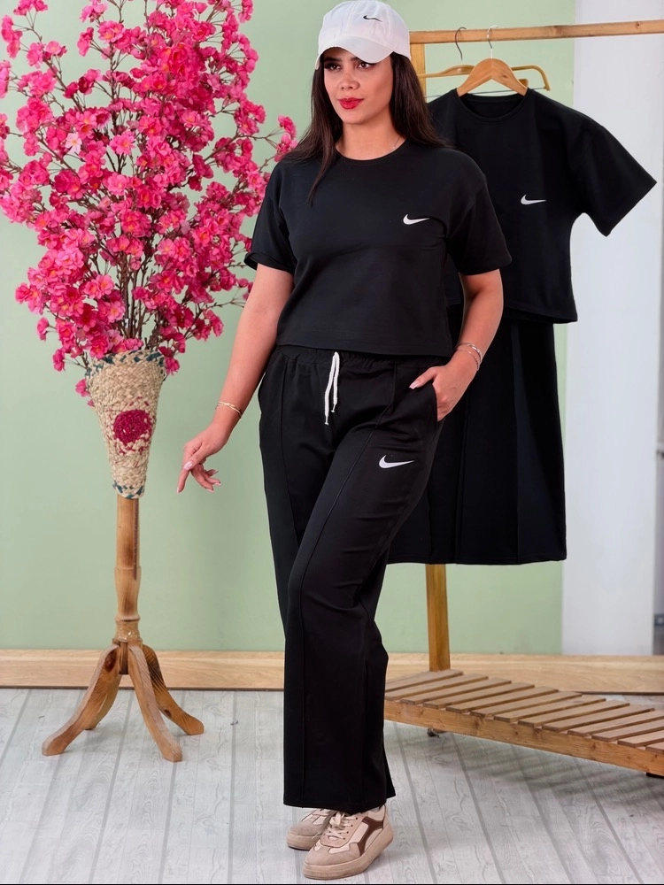 IMG_7994 ست کراپ و شلوار گلکسی Nike ( پک 2 عددی ) - Hr - شناسه 0011109 - تصویر 1
