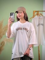 تیشرت پنبه سوپر لانگ نخ 26 3XL - چاپ Good vibes -تک رنگ سفید - (عمده پک 3 عددی) - GL - شناسه 00208074 - Image 3