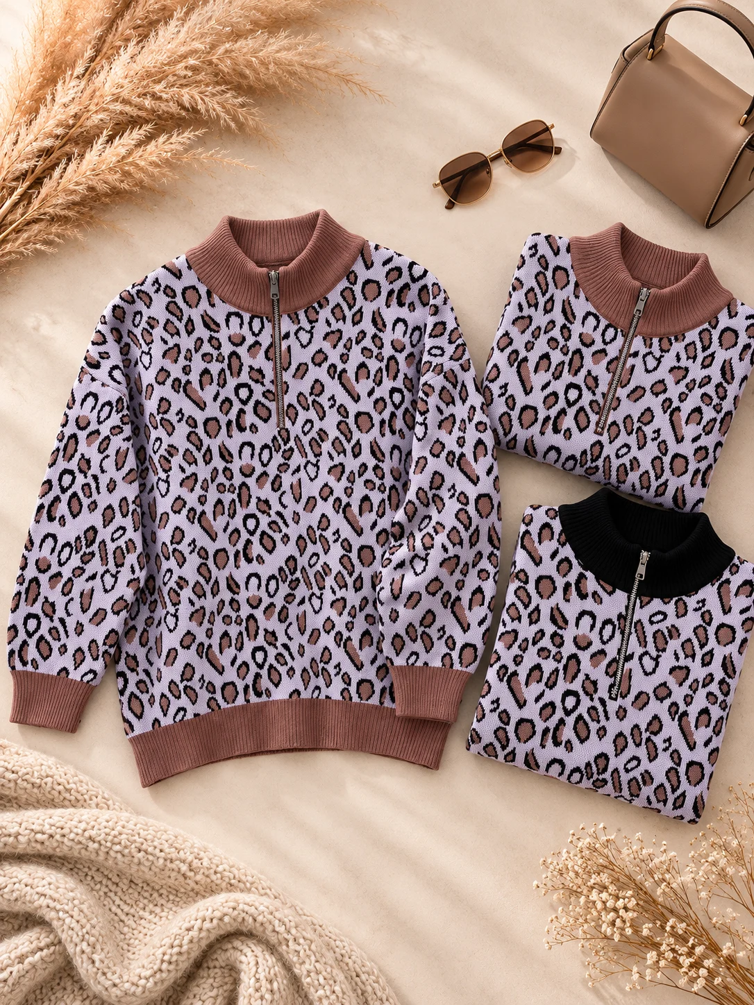 Cozy Leopard Knit Sweater Flat Lay بافت پلنگی نیم زیپ(نسکافه ای دوبل) - (عمده پک 3 عددی) - HDR - شناسه 00204012 - تصویر 1