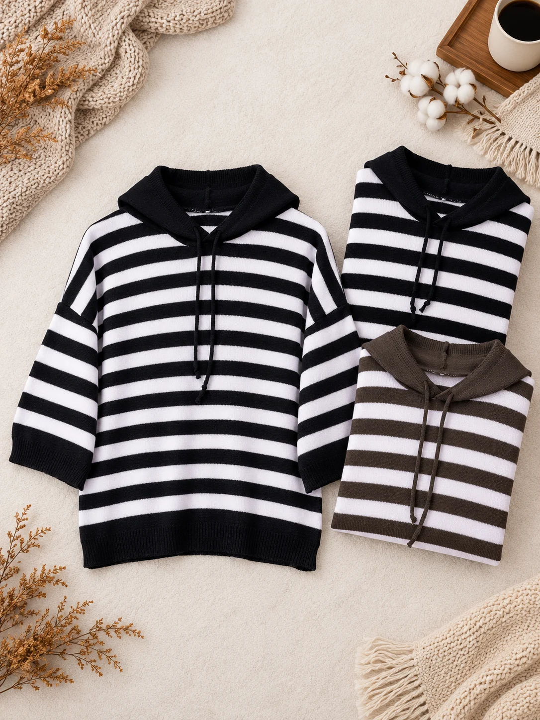 Cozy Striped Knit Hoodies Flat Lay بافت کلاهدار راه راه ( مشکی دوبل ) - (عمده پک 3 عددی) - HDR - شناسه 00204010 - تصویر 1